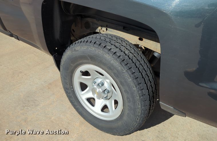 image for item DN3807 2017 Chevrolet Silverado 1500 Double Cab pickup truck