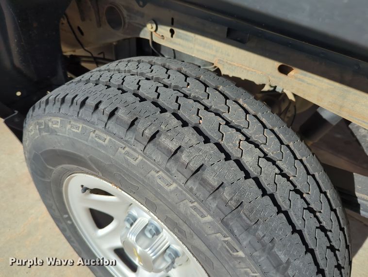 image for item DN3807 2017 Chevrolet Silverado 1500 Double Cab pickup truck