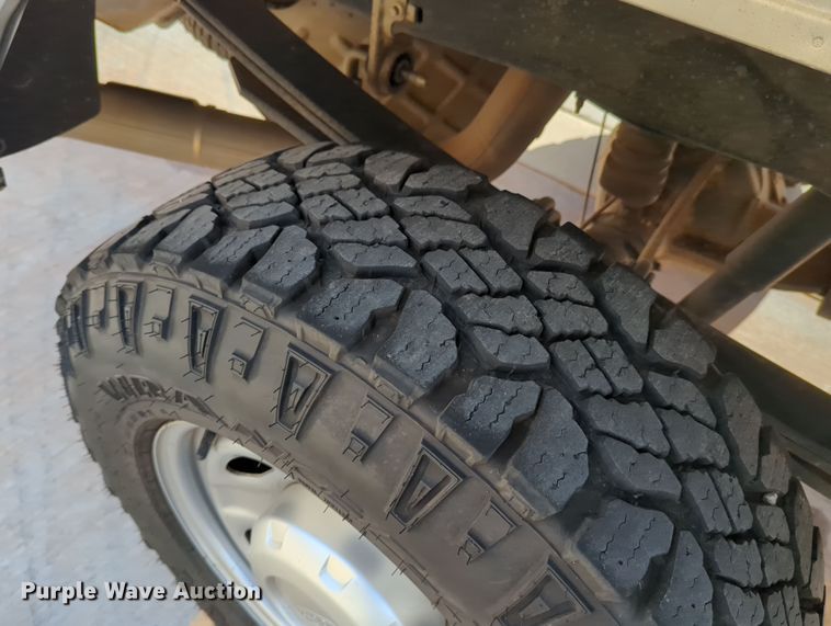 image for item DN3808 2017 Ford F250 Super Duty XL SuperCab pickup truck