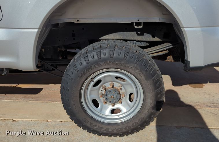 image for item DN3808 2017 Ford F250 Super Duty XL SuperCab pickup truck