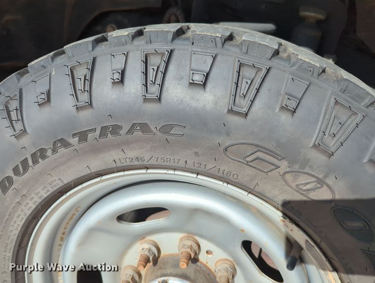 image for item DN3808 2017 Ford F250 Super Duty XL SuperCab pickup truck