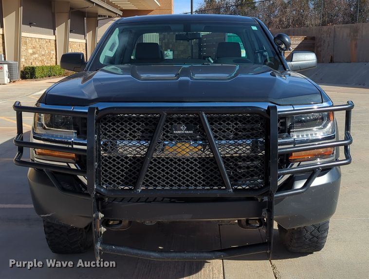 image for item DN3809 2017 Chevrolet Silverado 1500 Double Cab pickup truck