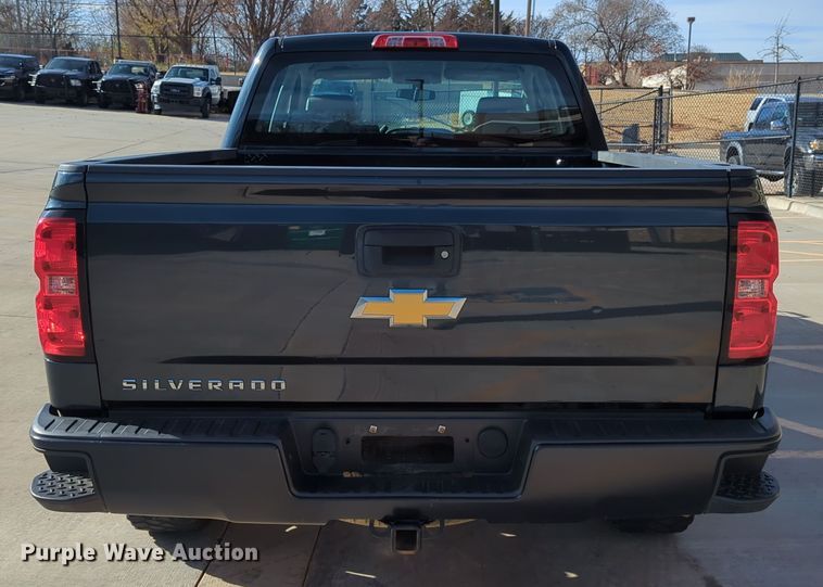 image for item DN3809 2017 Chevrolet Silverado 1500 Double Cab pickup truck