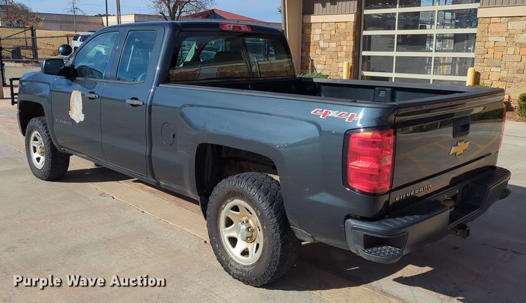 image for item DN3809 2017 Chevrolet Silverado 1500 Double Cab pickup truck