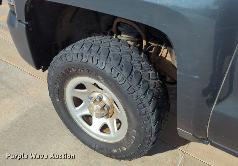 image for item DN3809 2017 Chevrolet Silverado 1500 Double Cab pickup truck