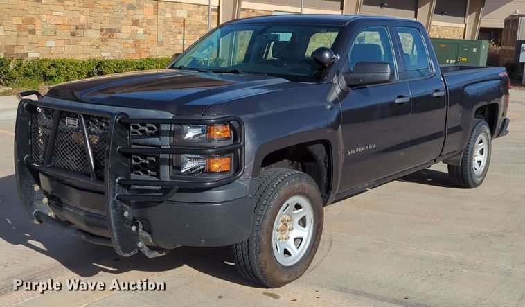 image for item DN3810 2015 Chevrolet Silverado 1500 Double Cab pickup truck