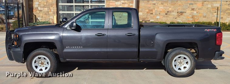 image for item DN3810 2015 Chevrolet Silverado 1500 Double Cab pickup truck