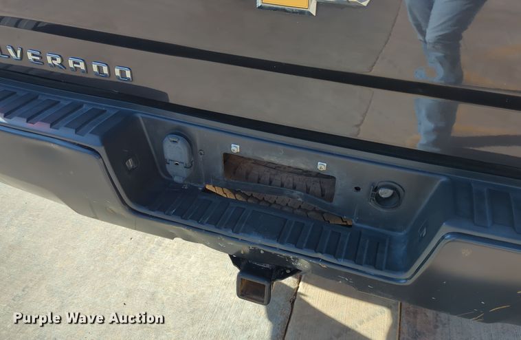 image for item DN3810 2015 Chevrolet Silverado 1500 Double Cab pickup truck