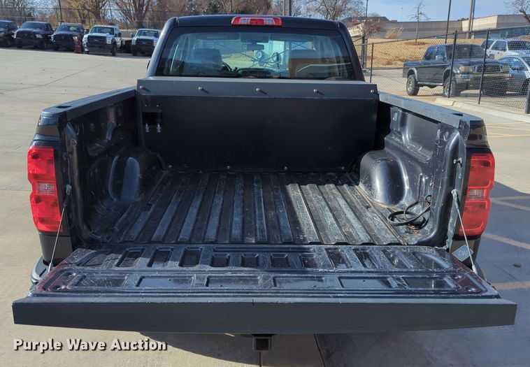 image for item DN3810 2015 Chevrolet Silverado 1500 Double Cab pickup truck