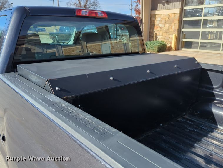 image for item DN3810 2015 Chevrolet Silverado 1500 Double Cab pickup truck