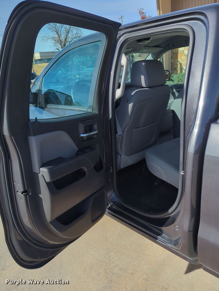 image for item DN3810 2015 Chevrolet Silverado 1500 Double Cab pickup truck