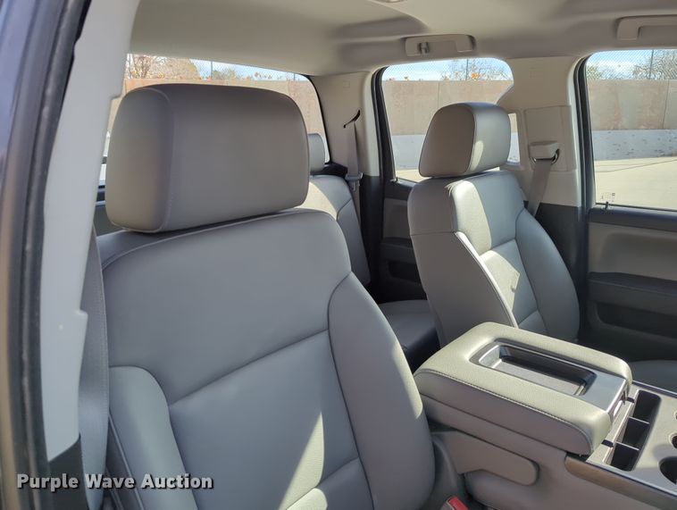 image for item DN3810 2015 Chevrolet Silverado 1500 Double Cab pickup truck