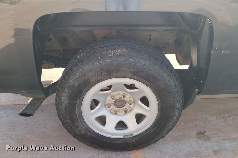 image for item DN3810 2015 Chevrolet Silverado 1500 Double Cab pickup truck