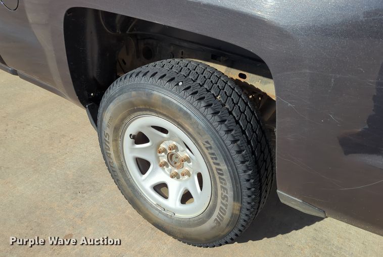 image for item DN3810 2015 Chevrolet Silverado 1500 Double Cab pickup truck