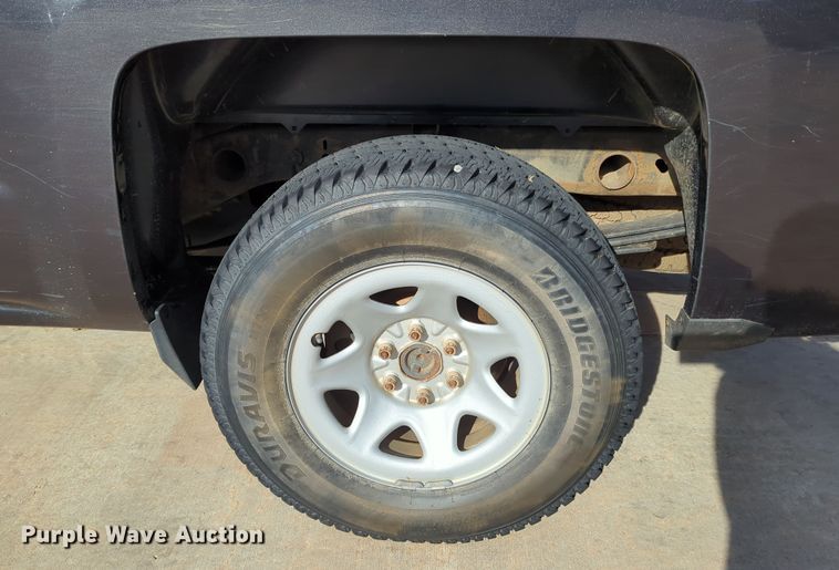 image for item DN3810 2015 Chevrolet Silverado 1500 Double Cab pickup truck