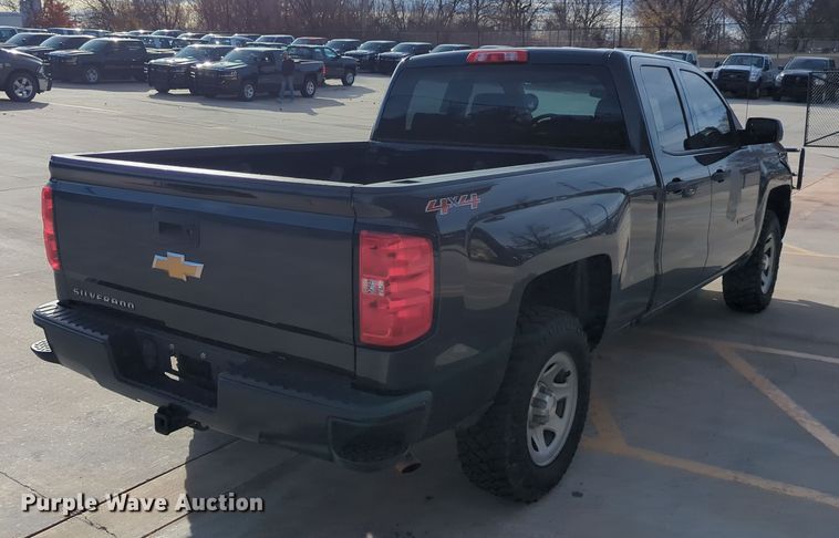 image for item DN3811 2017 Chevrolet Silverado 1500 Double Cab pickup truck