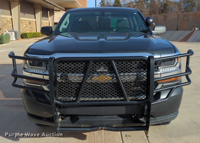 image for item DN3811 2017 Chevrolet Silverado 1500 Double Cab pickup truck