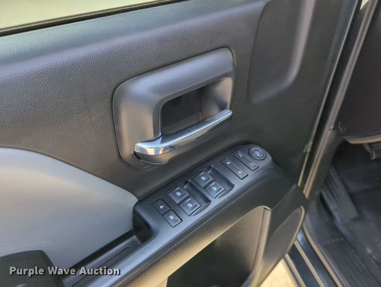 image for item DN3811 2017 Chevrolet Silverado 1500 Double Cab pickup truck