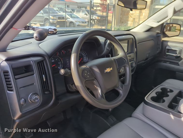 image for item DN3811 2017 Chevrolet Silverado 1500 Double Cab pickup truck