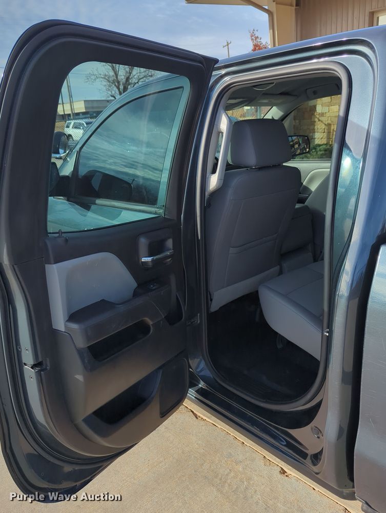 image for item DN3811 2017 Chevrolet Silverado 1500 Double Cab pickup truck