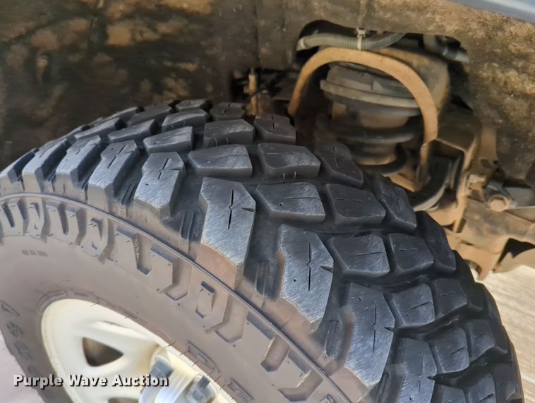 image for item DN3811 2017 Chevrolet Silverado 1500 Double Cab pickup truck