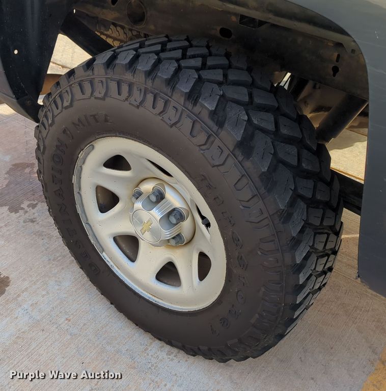 image for item DN3811 2017 Chevrolet Silverado 1500 Double Cab pickup truck