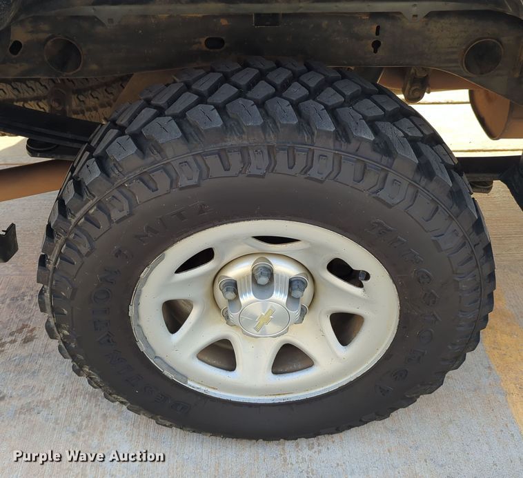 image for item DN3811 2017 Chevrolet Silverado 1500 Double Cab pickup truck