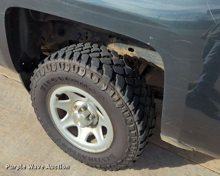 image for item DN3811 2017 Chevrolet Silverado 1500 Double Cab pickup truck