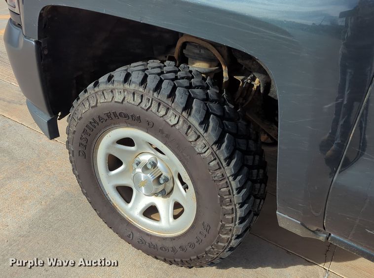 image for item DN3811 2017 Chevrolet Silverado 1500 Double Cab pickup truck