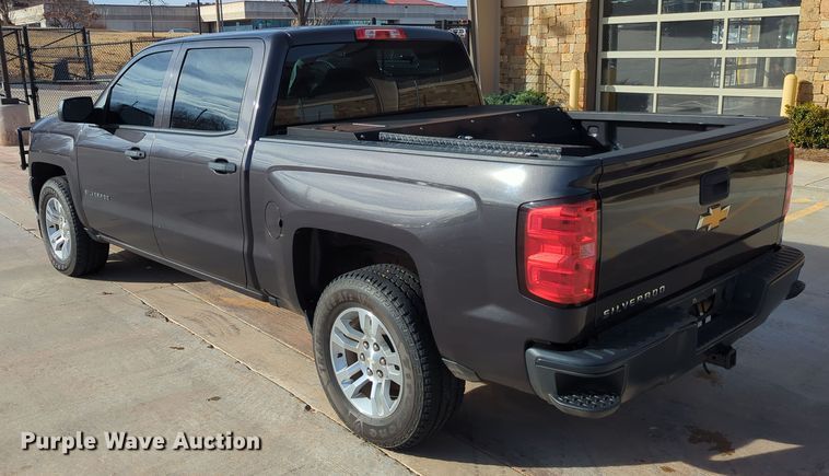 image for item DN3812 2016 Chevrolet Silverado 1500 Crew Cab pickup truck