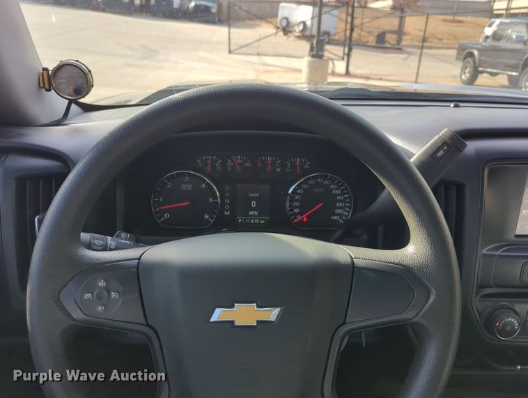 image for item DN3812 2016 Chevrolet Silverado 1500 Crew Cab pickup truck