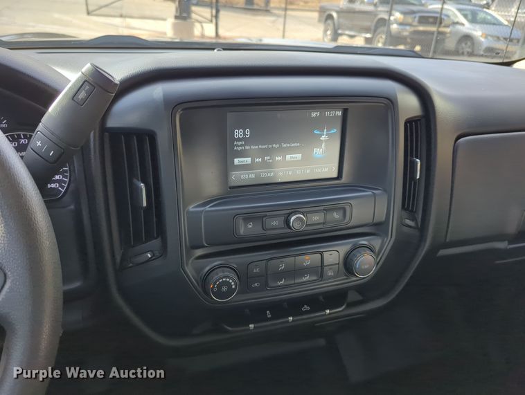 image for item DN3812 2016 Chevrolet Silverado 1500 Crew Cab pickup truck