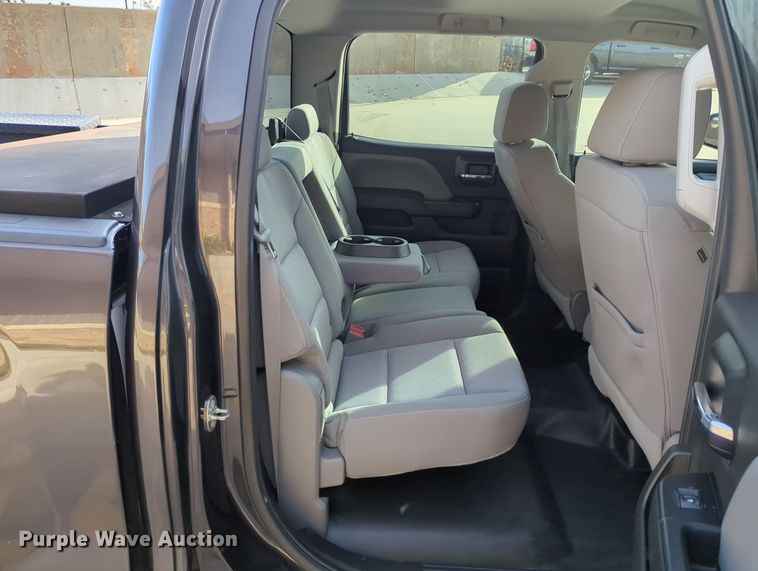 image for item DN3812 2016 Chevrolet Silverado 1500 Crew Cab pickup truck