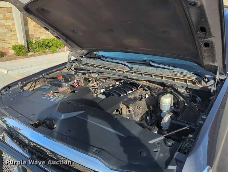 image for item DN3812 2016 Chevrolet Silverado 1500 Crew Cab pickup truck