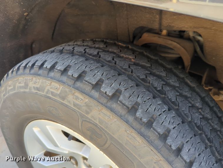 image for item DN3812 2016 Chevrolet Silverado 1500 Crew Cab pickup truck