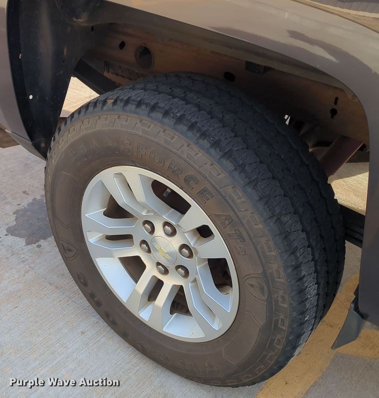 image for item DN3812 2016 Chevrolet Silverado 1500 Crew Cab pickup truck