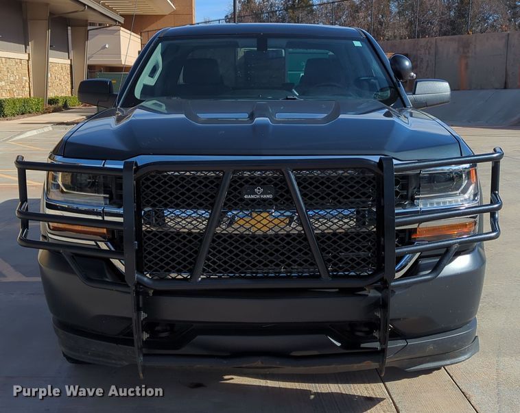 image for item DN3813 2018 Chevrolet Silverado 1500 Double Cab pickup truck