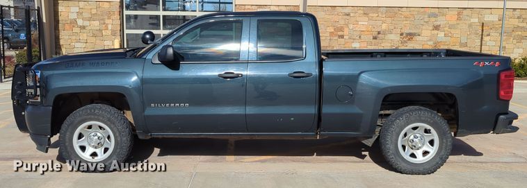 image for item DN3813 2018 Chevrolet Silverado 1500 Double Cab pickup truck