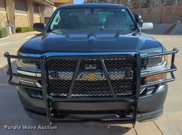 image for item DN3813 2018 Chevrolet Silverado 1500 Double Cab pickup truck