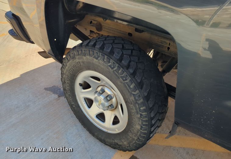 image for item DN3813 2018 Chevrolet Silverado 1500 Double Cab pickup truck