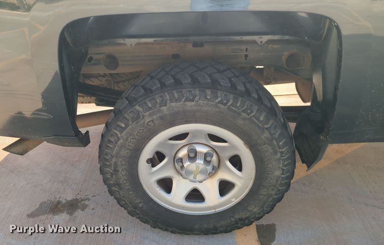 image for item DN3813 2018 Chevrolet Silverado 1500 Double Cab pickup truck