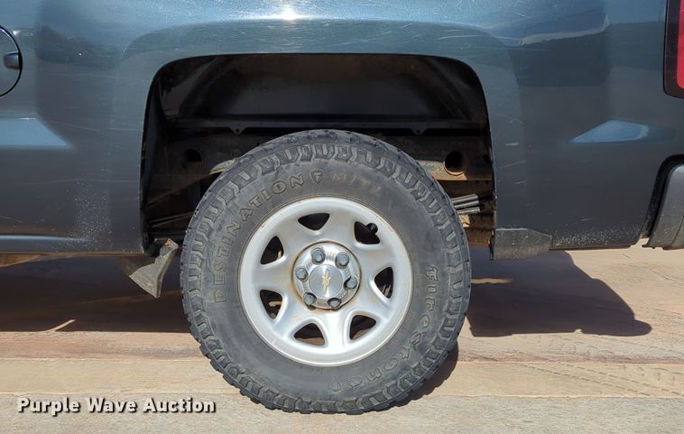 image for item DN3813 2018 Chevrolet Silverado 1500 Double Cab pickup truck