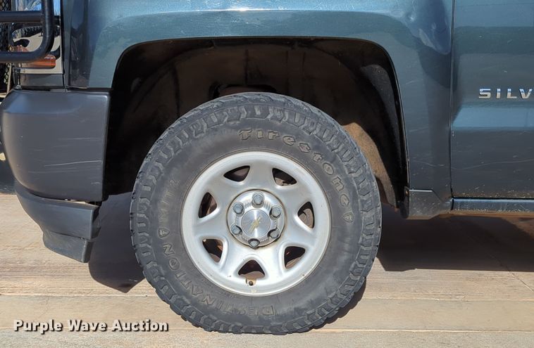 image for item DN3813 2018 Chevrolet Silverado 1500 Double Cab pickup truck