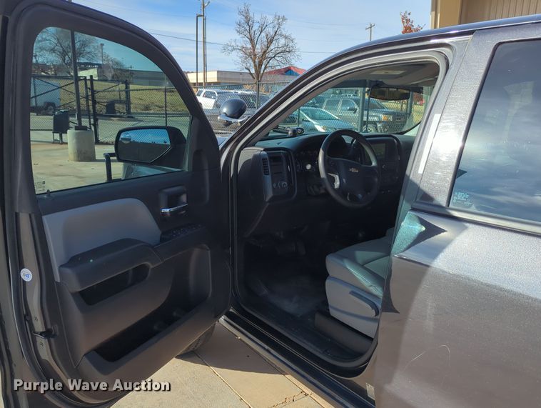 image for item DN3814 2016 Chevrolet Silverado 1500 Double Cab pickup truck