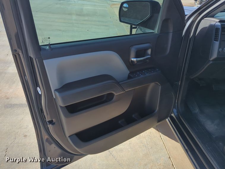 image for item DN3814 2016 Chevrolet Silverado 1500 Double Cab pickup truck