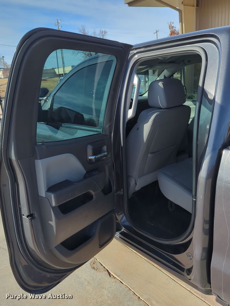 image for item DN3814 2016 Chevrolet Silverado 1500 Double Cab pickup truck