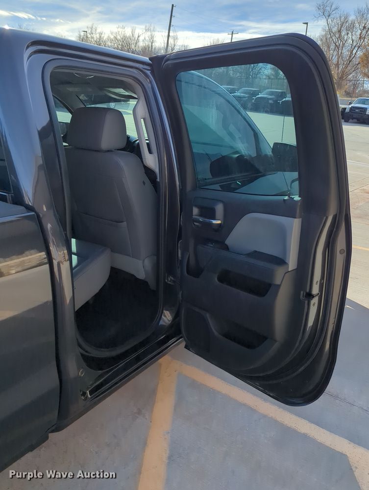 image for item DN3814 2016 Chevrolet Silverado 1500 Double Cab pickup truck