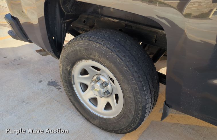 image for item DN3814 2016 Chevrolet Silverado 1500 Double Cab pickup truck