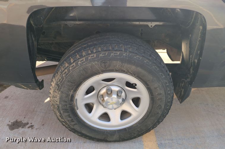 image for item DN3814 2016 Chevrolet Silverado 1500 Double Cab pickup truck