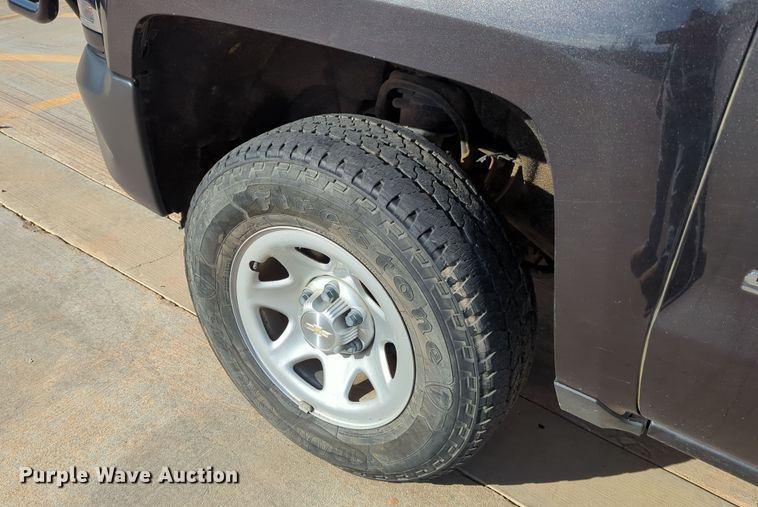 image for item DN3814 2016 Chevrolet Silverado 1500 Double Cab pickup truck